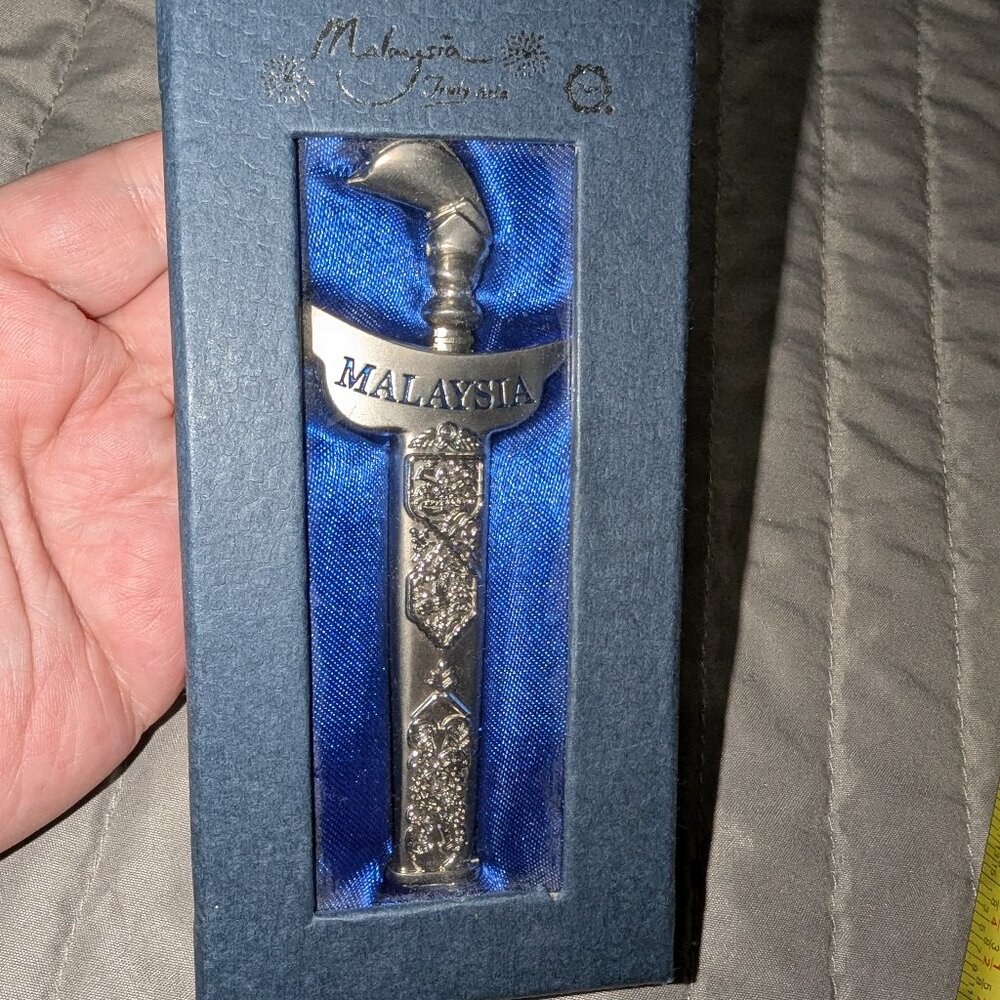 $3 with Bundle ~ Malaysia Kris Decorative Mini Dagger Souvenir 5757